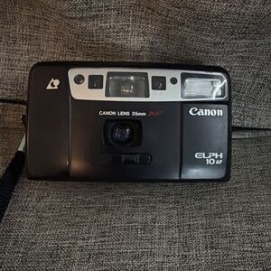Canon ELPH 10AF Point & Shoot 35mm Film Camera 25mm Lens Black - untested